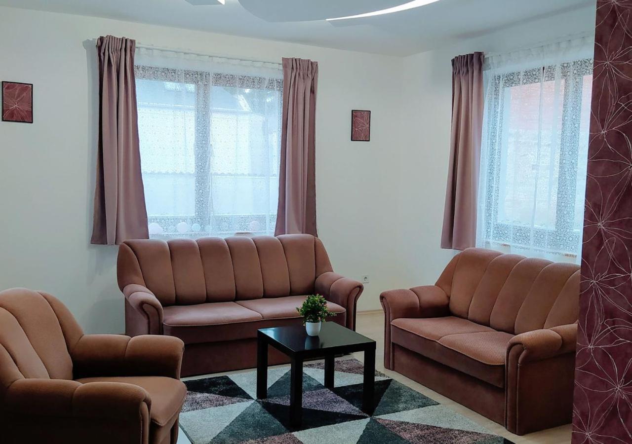 Mueezzin Apartment